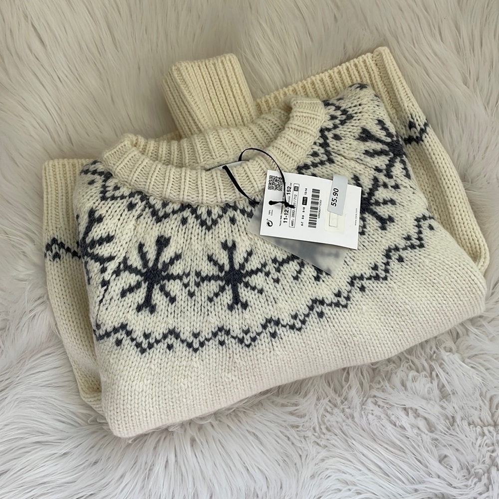 •Zara• Girl’s Ivory Sweater
